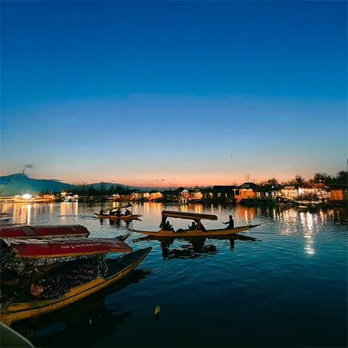 Kashmir Divine & Scenic Escape